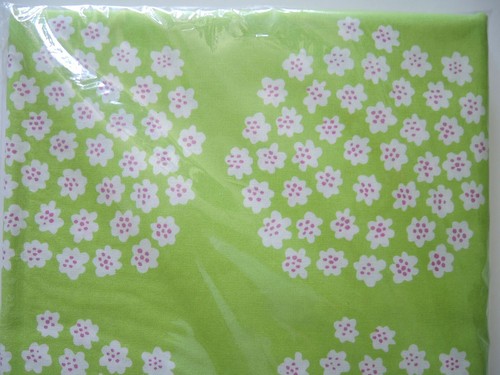 Marimekko Puketti Tablecloth fabric Light green 130x230cm Annika Rimala プケッティ - Picture 2 of 6