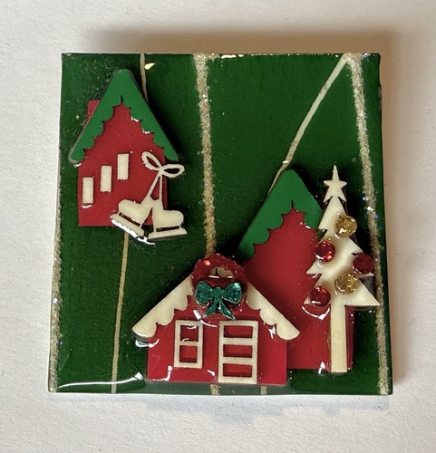 VTG HOUSE PINS BY LUCINDA CHRISTMAS TREE ICE SKATES GLITTER WREATH GREEN BROOCH