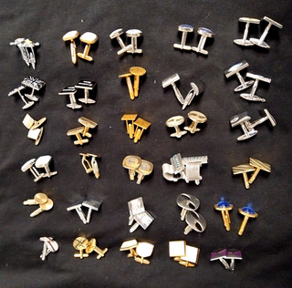 Job Lot/Bundle of Mixed Style/Colour Cuff Links X30 Pairs Total Modern & Vintage