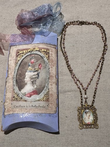 Collana con ciondolo cammeo stile vittoriano - Foto 1 di 3