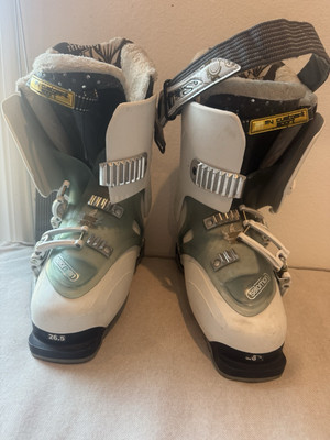 Salomon Quest Access 60 Women's Ski Boots 2015 And K2 The Max Helment 