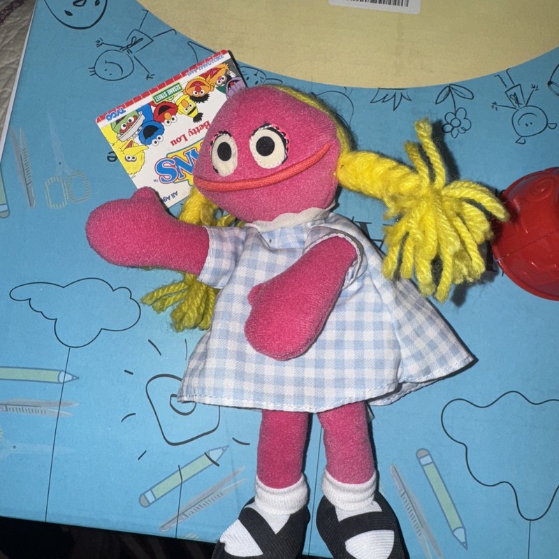 Sesame Street Beans Plush 8” Betty Lou 30 Year Anniversary Tyco 1997 NWT Doll