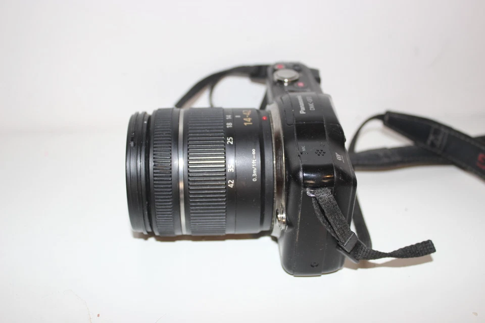 Panasonic Lumix DMC-GF3, photo 3 of 5