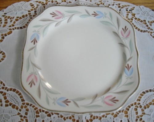 Vintage Homer Laughlin Eggshell Nautilus 8" Square  Plate E51N5 ~ - Afbeelding 1 van 6