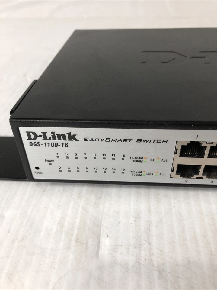 D-Link DGS-1100-16 16-Ports Rack-Mountable Gigabit Ethernet Switch With EARS - Image 2 of 4