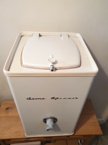Vintage 1950s Acme Spinner Washing Machine Laundry Dryer for Film Prop - Picture 3 of 12