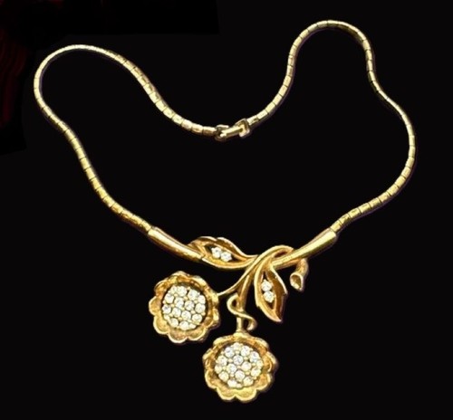 TRIFARI 1950s Golden Diamante Sunflower Necklace, Bracelet, Pin & Clip Earrings - Picture 4 of 24