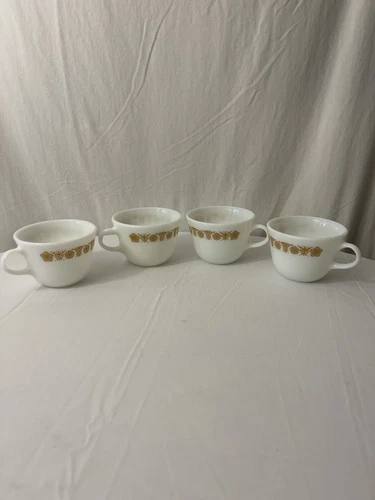 Vintage Corelle Pyrex Butterfly Gold Coffee Tea Cups Mugs Set Of 4 VGUC