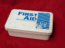 Vintage Pac-Kit 10 Unit Safety First Aid Kit Travel Box Case Weatherproof