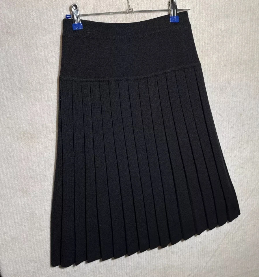 Falda plisada con panel tejido para mujer Susan Bristol negra talla 8 de colección SB79 lana Foto 2 de 4