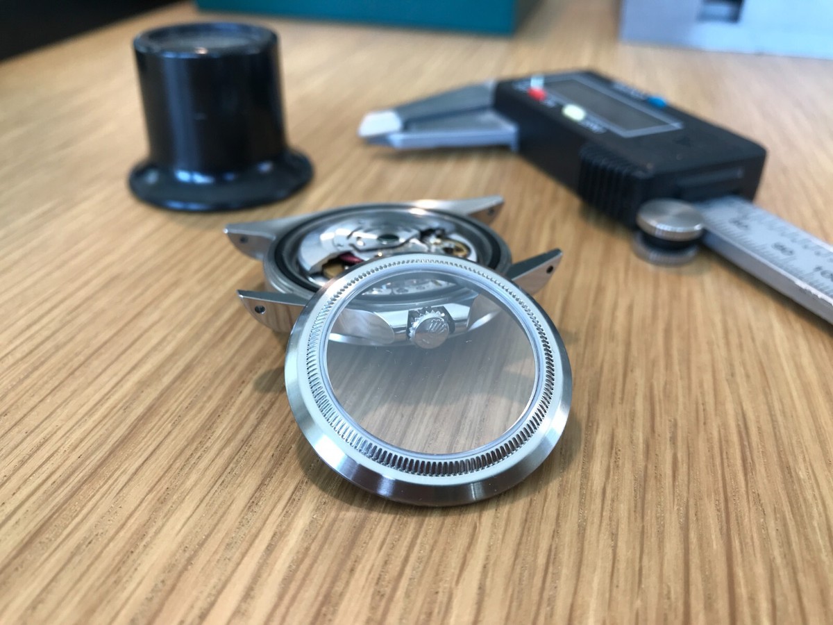 Sapphire Caseback for Rolex Oysterquartz 17000, Exhibition Back