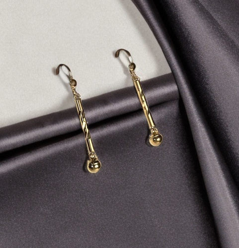 Gold Drop Earrings- Hooks -Diamond Cut Pattern - 1.59gr - 40mm drop BNWT - Picture 5 of 5