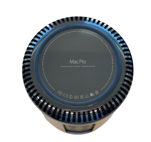 Apple Mac Pro 3.7GHz - 64GB - 1TB SSD - AMD 2x FirePro D500, MacOS Sequoia 15.5 - Picture 7 of 9