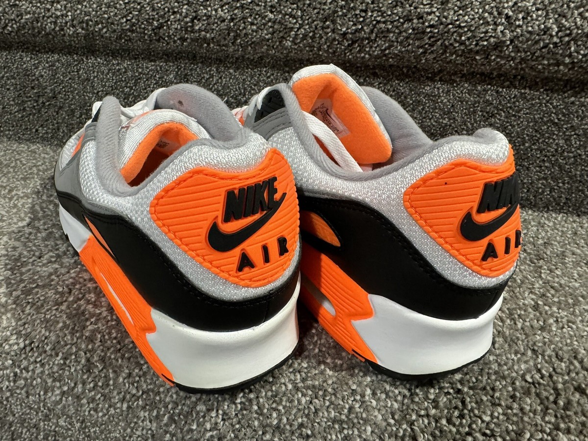 Nike Air Max 90 Classic Shoe Mens Size 11.5 CW5458-101 White