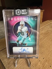 2023 Panini One Presenting Tyreek Hill “Cheetah” Dolphins Bronze Auto 31/49