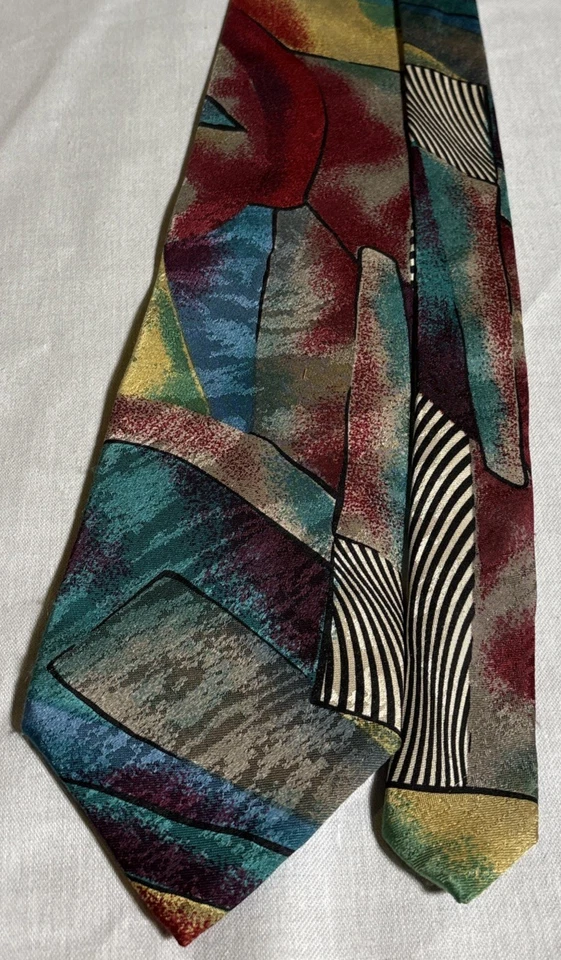 Bachrach Black White Blue Gold Tie 100% Silk Italy 59”x3.5” - Imagem 4 de 4