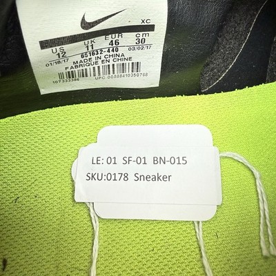 Nike Soccer Cleats Men Size 12 Mercurial Victory V FG Squadron