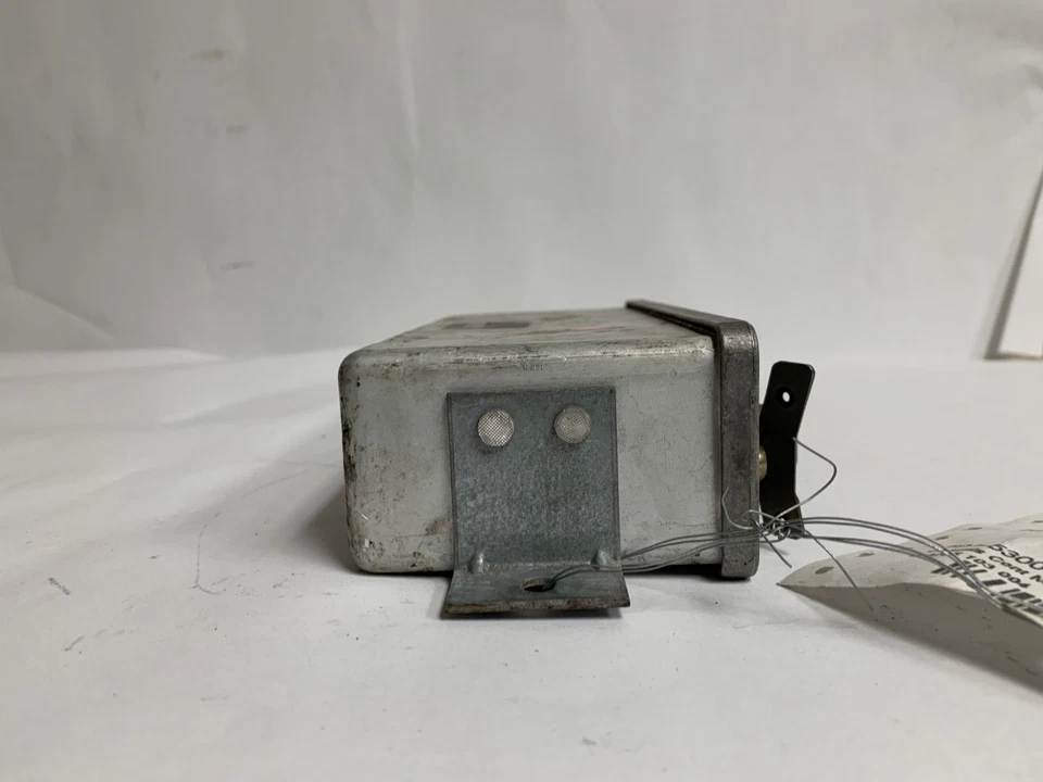 1984 - 1992 BMW 318i ABS Anti-Lock Brake Braking Control Module 0265103004 OEM - Image 3 of 4