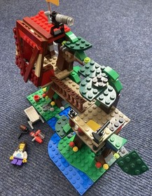 LEGO 31053 CREATOR: Tree house Adventures 3 in 1 set