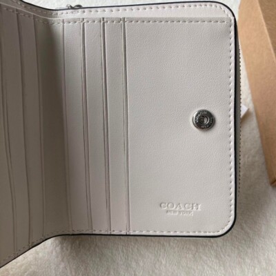 【美品】Off-White Leather Wallet Off White | Bifold Wallet | Slim, Leather, RFID-Protected