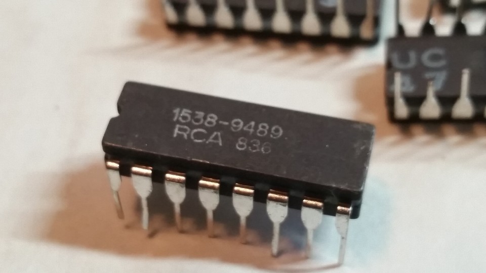 Rca Cpu Computer 10 VINTAGE 16-Pin Computer Integrated Circuit Processor Chip RCA 836 ...