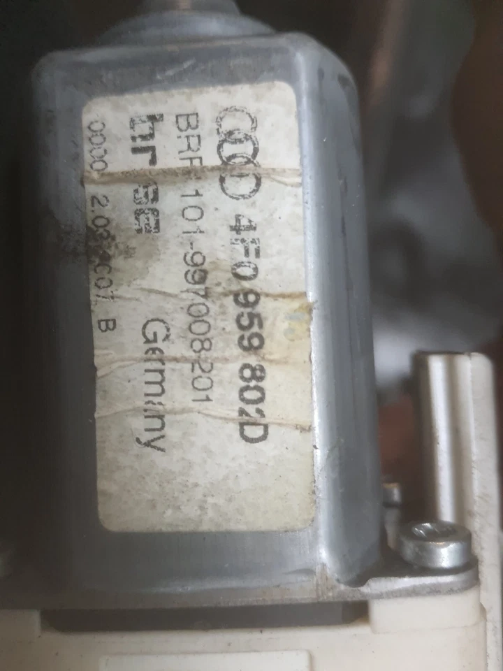 MOTORINO ALZACRISTALLO ANTERIORE DESTRA AUDI A6 C6 2007 4F0959802D - Imagen 4 de 4