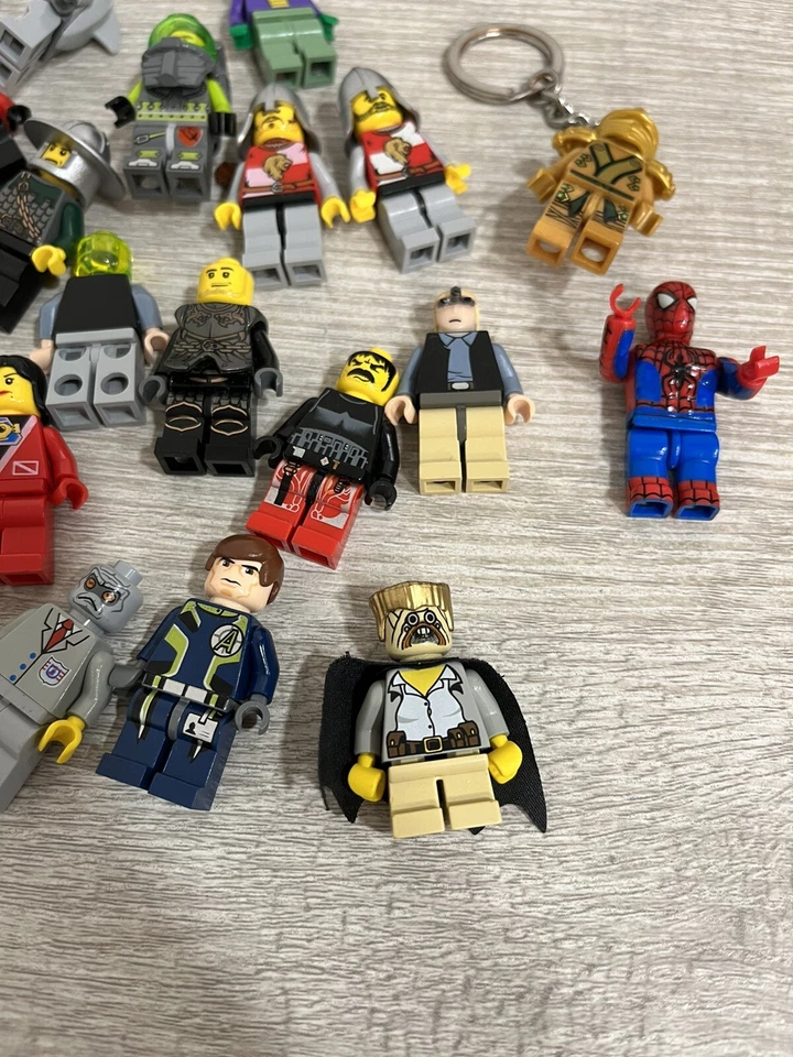 Lego Surtido Mini-Figuras Lote de 40: Ninjago, City & Super Hero’s + Más Foto 2 de 4