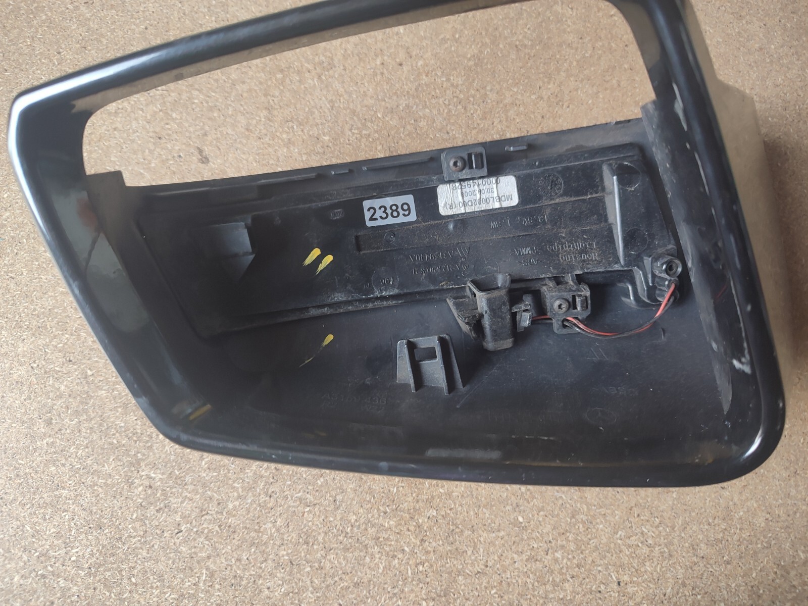 Mercedes-Benz C Class 2009 2.1 wing mirror indicator light cover 