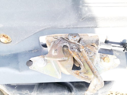 Volkswagen Passat 1994 Hood Lock - Hood Latch 191010029m, Genuine #1076474-26