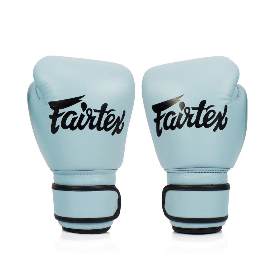 Guantes de Boxeo Fairtex BGV20 Cuero Muay Thai Azul Pastel Entrenamiento Foto 2 de 4