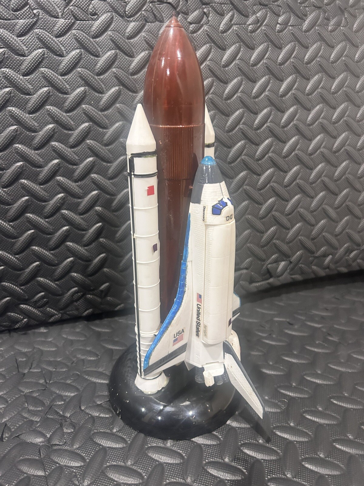 1992 NASA Full Stack Space Shuttle Endeavour Model Employee Award 1/200 RARE