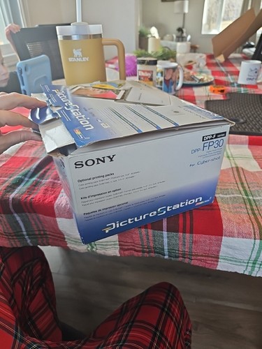 Sony DPP-FP30 Digital Photo Thermal Printer w/ software - Picture 4 of 4
