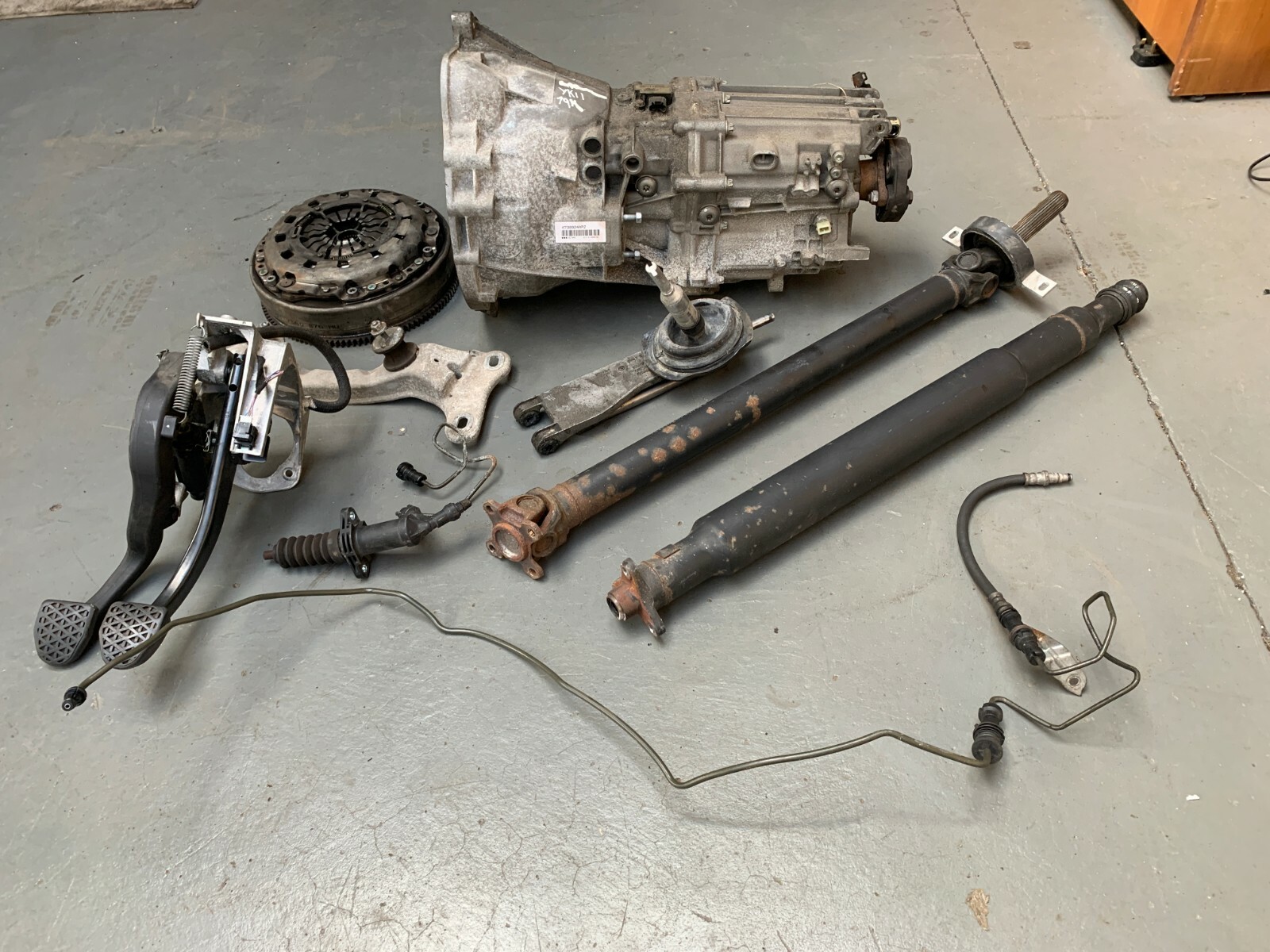 BMW E90 E91 E92 E93 6 Speed Manual Gearbox Conversion Kit 318i 320i N43
