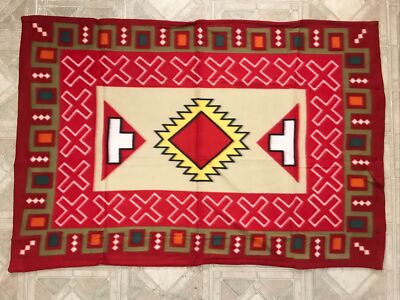 Aztec Design Lightweight Shoulder Blanket 33  x 49 