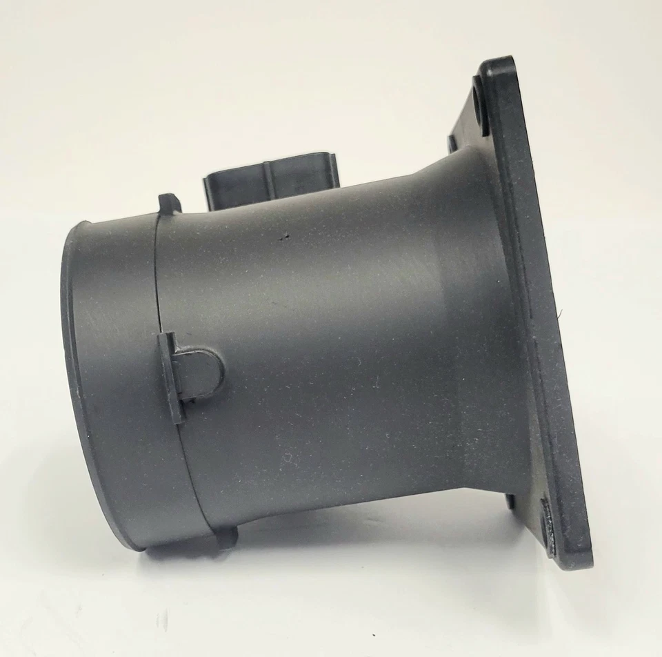 Standard Motor Products Mass Air Flow Sensor MF20068 for Ford Mercury Mazda - Image 2 of 4