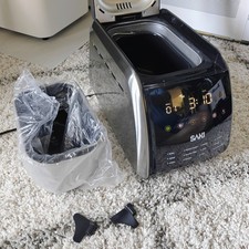 Máquina para hacer pan Saki SK-BM8910 con juego extra de sartén y paletas
