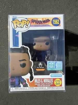 Funko Pop #1562 Toy Temple Spider-Man Miles G. Morales GITD LE 9500 w/ Protector