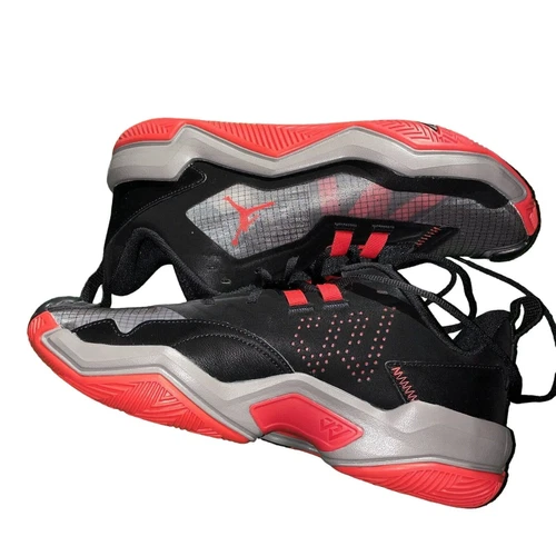 Scarpa da basket Jordan uomo One Take 4 nero rosso DO7193 061 allevata taglia 11 senza coperchio