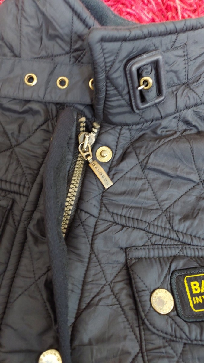 Barbour international slim jacket Sサイズ 382073.jpg