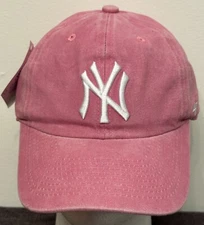 Unisex Pink Baseball Cap New York Yankees Denim Adjustable Hat NWT!! Tiny Defect