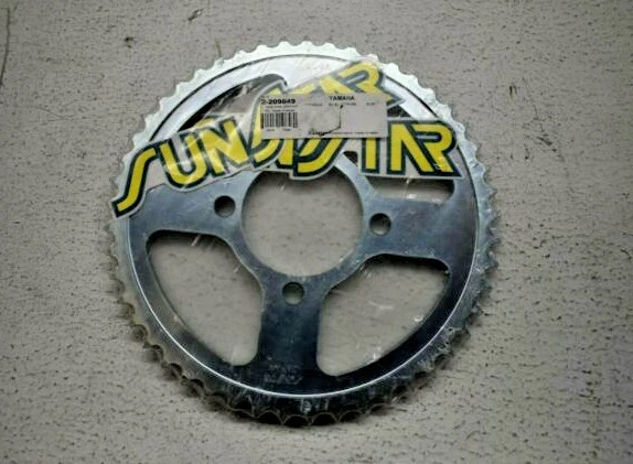 Piñón trasero SunStar 49 dientes 2-209849 para Yamaha TTR125E TTR125L TTR125LE Foto 2 de 4