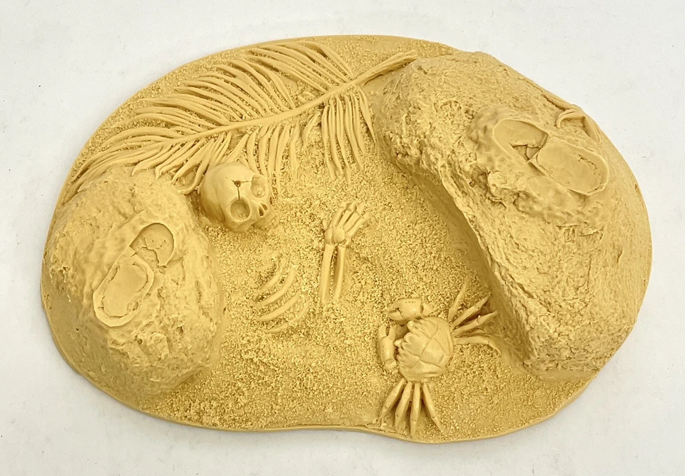 Testors HSO Model Master Black Dog The Pirate 1:8 Resin Model Kit 4901 New - Image 3 of 4