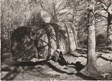 CPSM HUELGOAT LA PIERRE TREMBLANTE