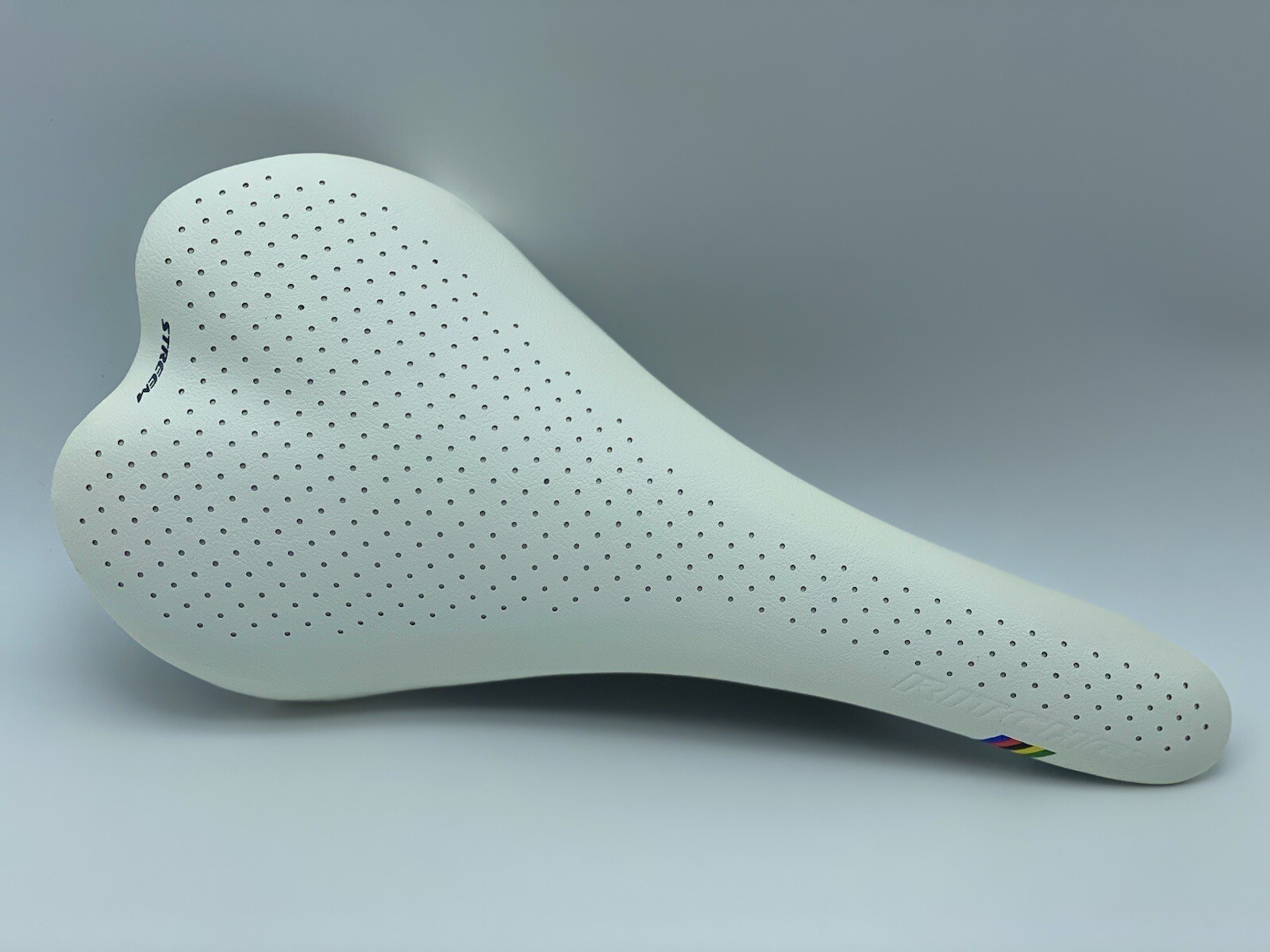 Selle vélo Ritchey WCS Streem Vector blanche avec rails suspendus