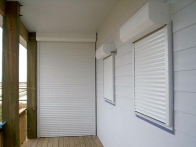 45.25'' x 89'' Rolling Hurricane Shutter - 40 mm