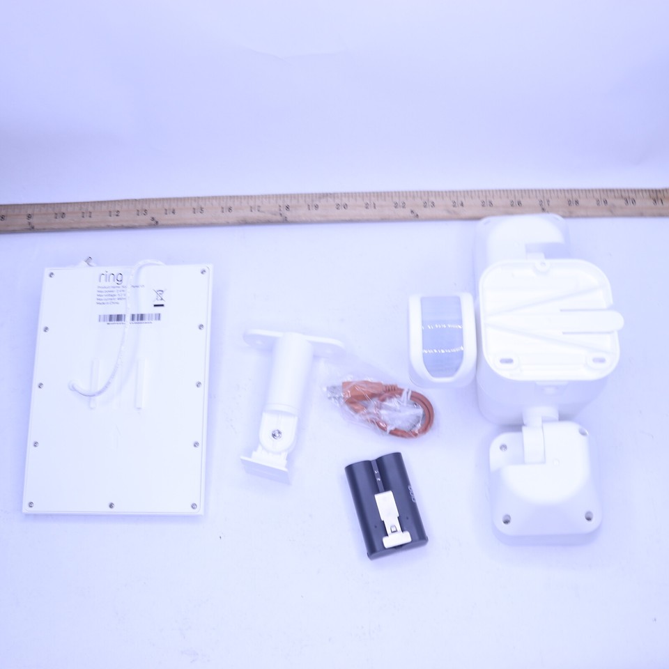 Ring Solar Floodlight Outdoor MotionSensor Security Light White 1200Lm