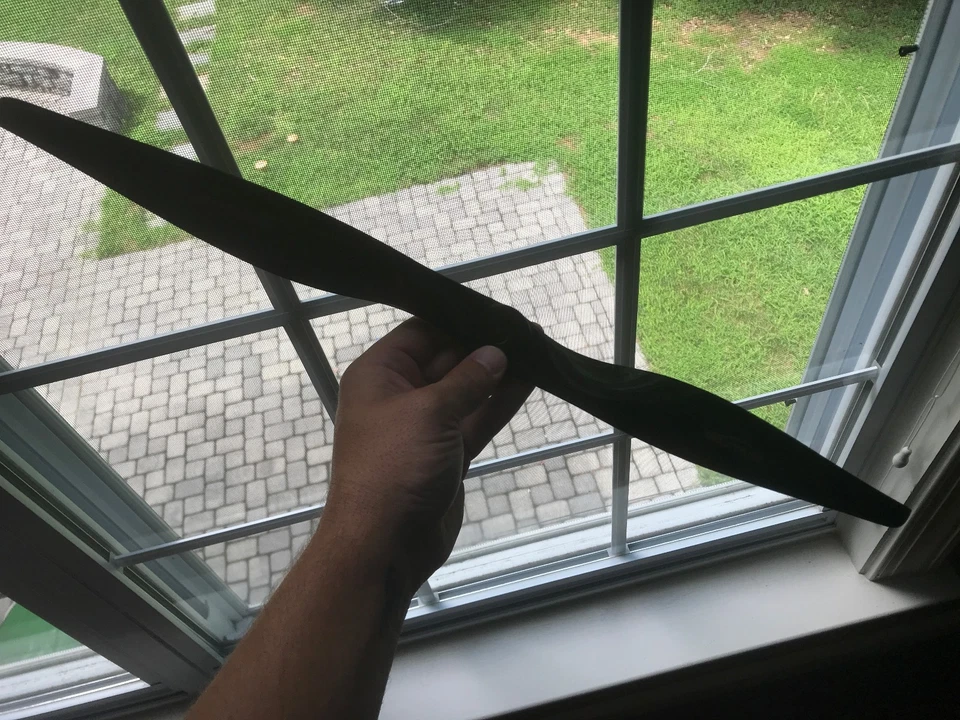 Falcon 21 x 14 Electric Carbon Fiber Two Blade Propeller - Image 3 of 4