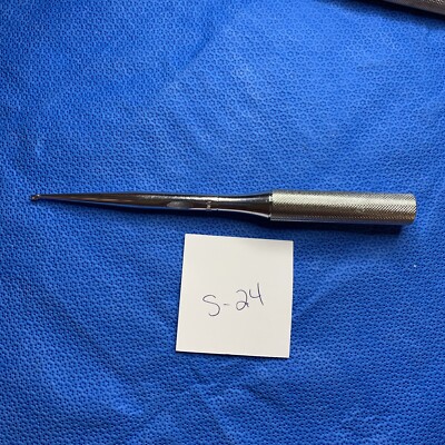 Codman 23-1061 Straight Spinal Fusion Curette Size 000  9 L Stainless Steel