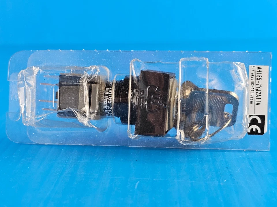 NUEVO Interruptor selector eléctrico Fuji AH165-2YJ2A11A, con llave, AH1652YJ2AA Foto 3 de 4