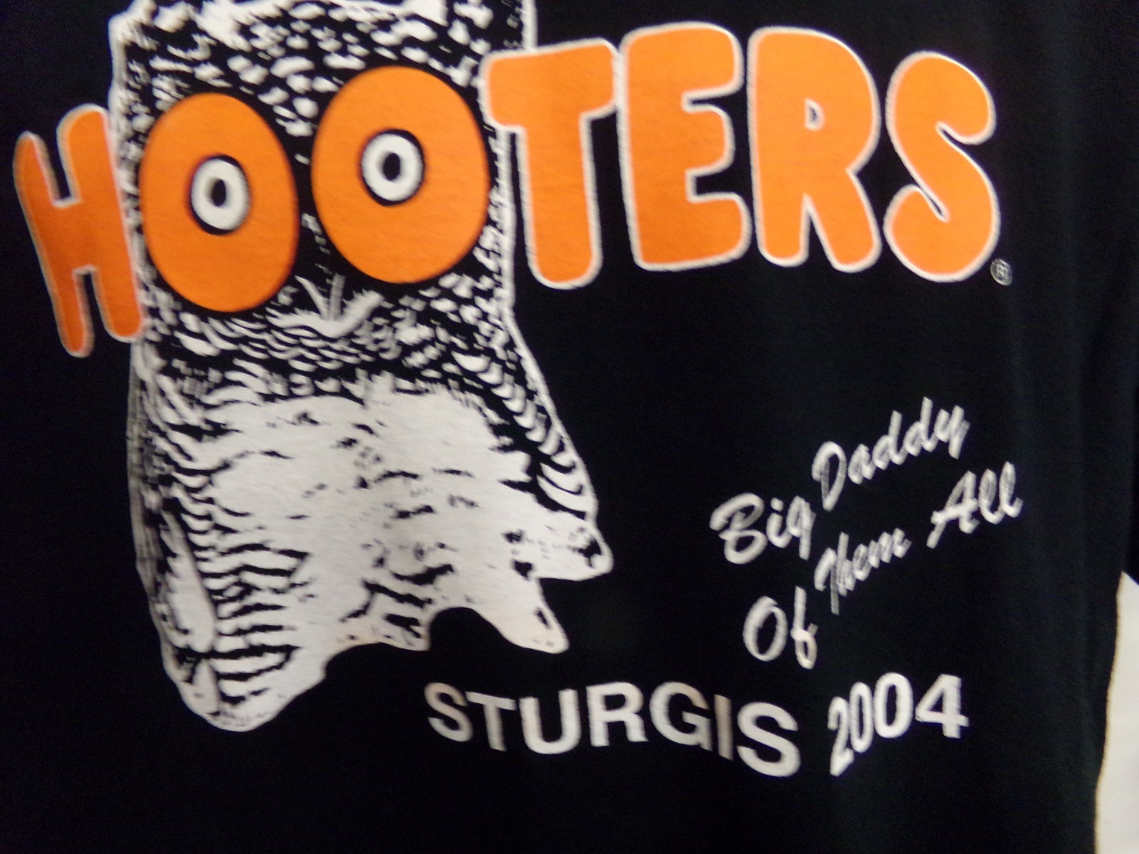 HOOTERS Restaurant 2004 Sturgis Big Daddy Of Them All Black Mens Size XL T-Shirt
